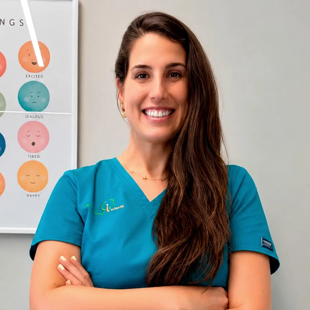 Dra. Elena Navarro García, odontólogo | odontopediatra en la Clínica Dental Infantil de Toledo